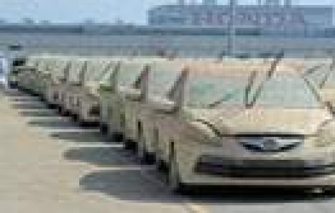 Honda distruge peste 1.000 masini inundate