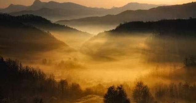  Top  Fotografiile lui Mary Kay sunt adevarate clisee...superbe