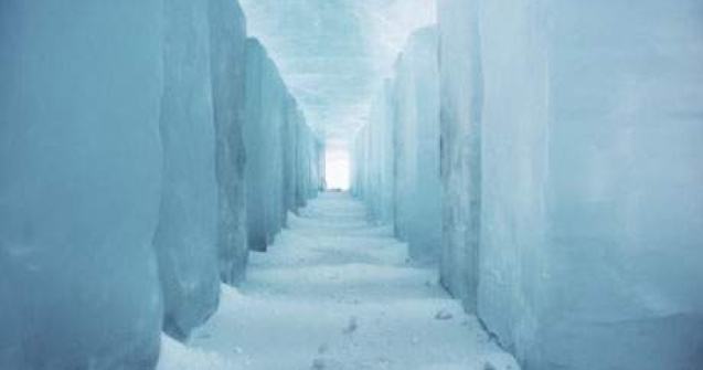  Top  Hotelul de gheata care surpinde prin eleganta