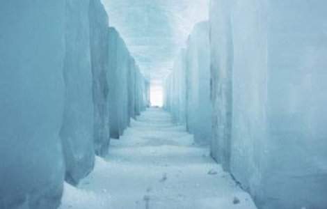  Top  Hotelul de gheata care surpinde prin eleganta