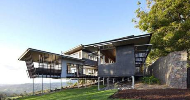 Iti faci planuri? Hai sa te inspiram un pic: Casa de Sticla