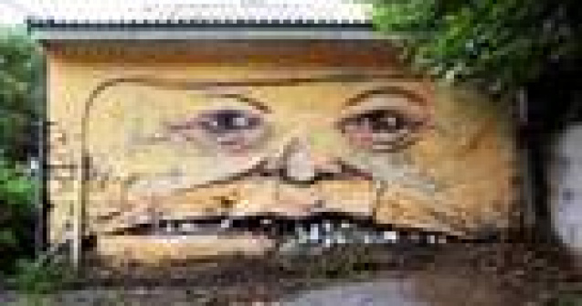  Top  Arta stradala: Atunci cand cladirile iti zambesc