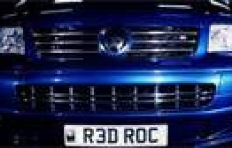 Volkswagen iti aduce: Transporter Luxury Camper Van