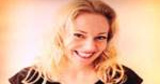 Anneke van Giersbergen in concert la The Silver Church