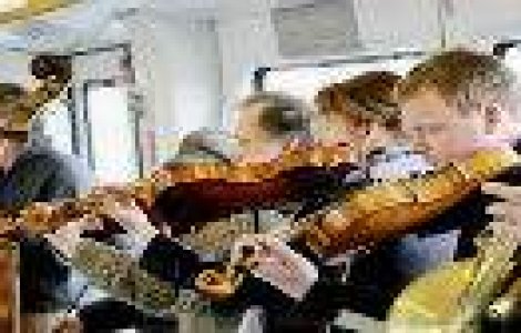 Concert simfonic in metrou