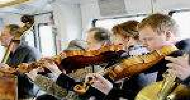 Concert simfonic in metrou