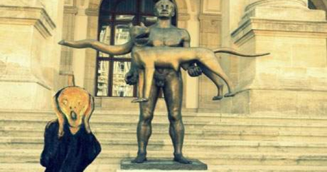  Top  10 parodii dupa statuia lui Traian cu lupoaica