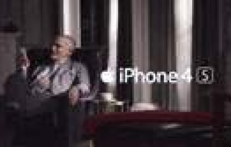 Celebritati de vorba cu Siri