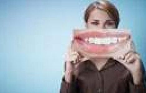 Pearl Drops Smokers, pentru un zambet de nefumator