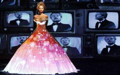 O rochie, 14 modele diferite