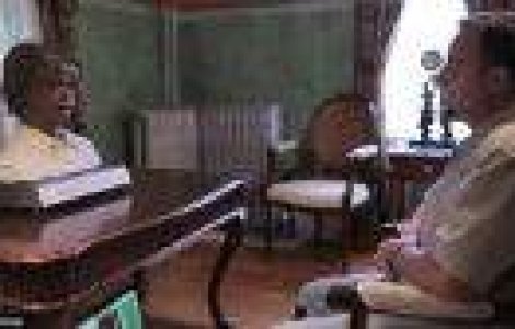 Bina48: robotul care GANDESTE, spune glume si imita mimica umana