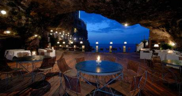 Restaurantul din stanca - priveliste absolut fermecatoare