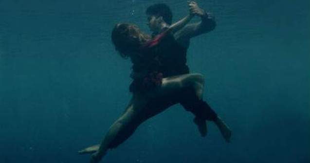 Senzualul tango subacvatic: 9 fotografii pline de erotism