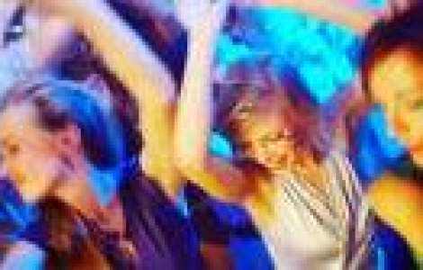 O noapte de beat-uri hip hop si electro-funk: Nightmares on Wax & DJ Cam