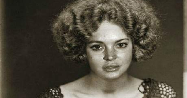 13 vedete decazute si avatarurile lor din secolul XX. Imagini de o frumusete stranie