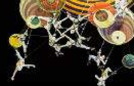 Cand teatrul se muta in strada: B-Fit 2012