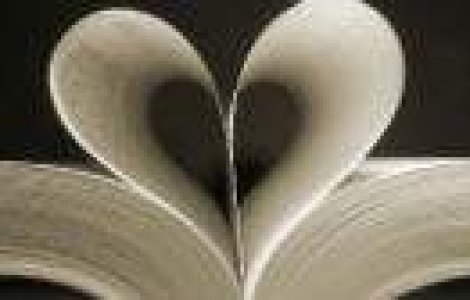  Top  Biblioteca perfecta: 30 de carti care nu trebuie sa iti lipseasca