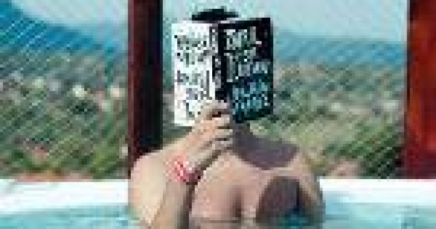 Oameni si carti: un proiect foto de Ioana Birdu