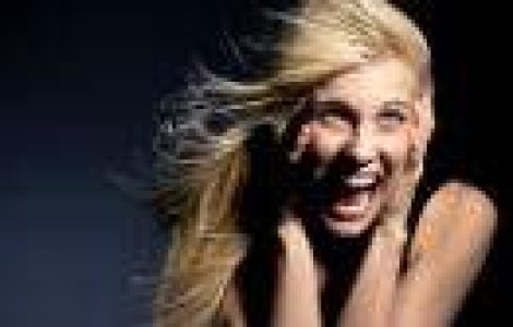 VIDEO: Legatura dintre social media si menstruatie