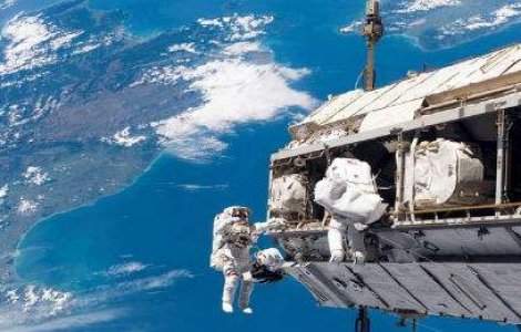 O zi pe Statia Spatiala Internationala - 10 imagini fascinante