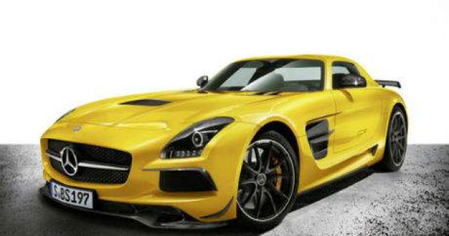Noul Mercedes Benz SLS AMG este un monstru pe sosea