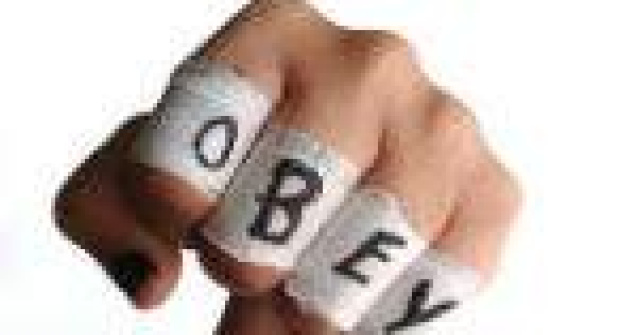 4 reguli nescrise ale transportului in comun pe care toata lumea le incalca