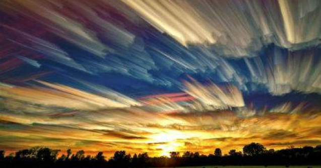 Pictand cerul cu aparatul foto: 9 imagini spectaculoase