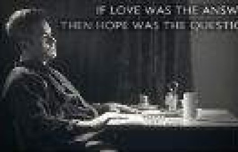 Vezi cel mai nou videoclip Robbie Williams