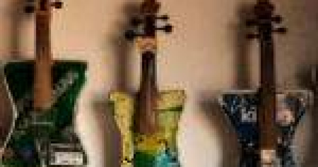 Orchestra reciclata: muzica nascuta din gunoi