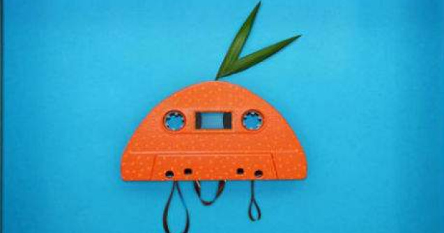 Ai mai vazut asa ceva? Arta minimalista din casete audio