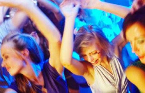 Revelion 2013: petreceri tematice, baluri sau party electronic. Tu ce alegi?