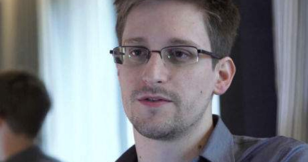 Aici poti vedea gratuit documentarul despre Edward Snowden