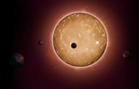  Video  Cercetatorii britanici au descoperit un sistem solar stravechi