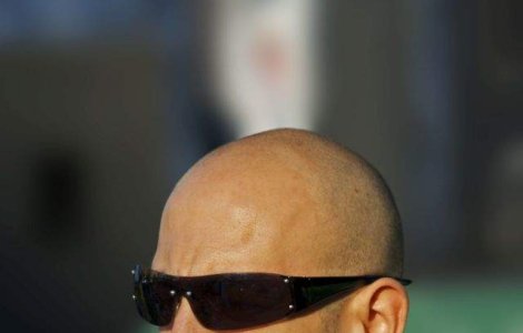  Video  Un leac impotriva CALVITIEI, descoperit de americani