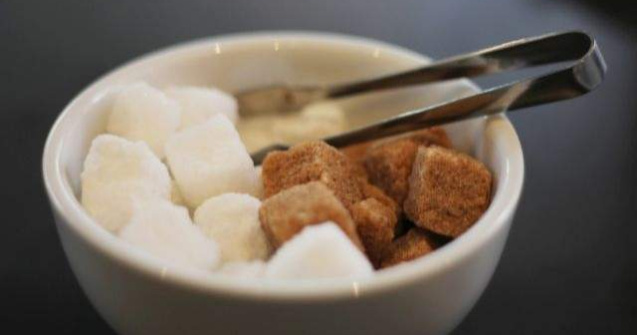  Top  Este bun la TOATE! Ce NU STIAI ca poti face cu ZAHARUL