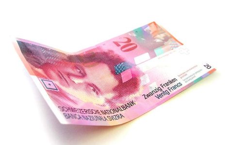 Isarescu: Noi nu avem primarii cu credite in franci elvetieni