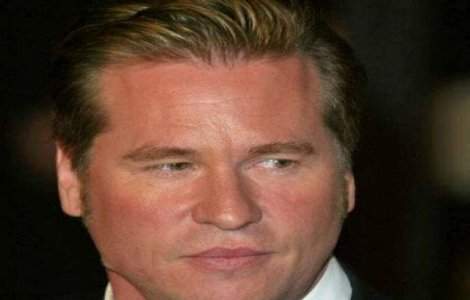 Val Kilmer, transportat de URGENTA la spital