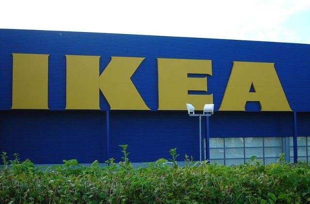 IKEA transforma desenul unui baietel din Romania intr-o jucarie de plus