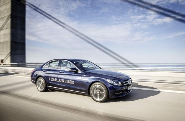 Mercedes C 350 Hybrid - Consum de 2,1 litri/100 km