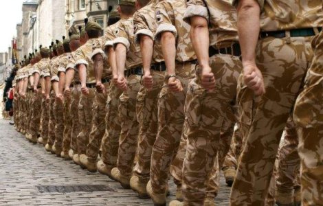 Marea Britanie va trimite militari in Romania