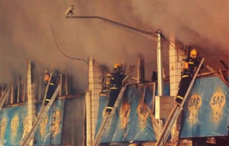  Video  Incendiu intr-o piata din China, soldat cu 17 morti