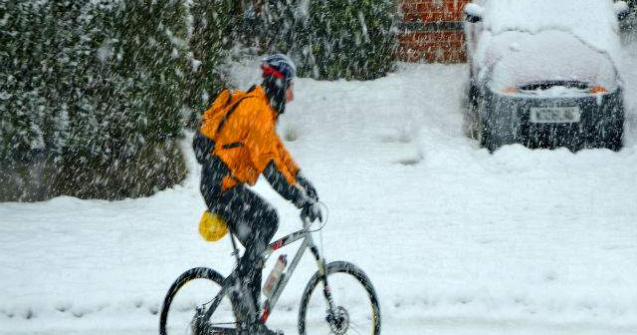 Ninsori neobisnuite si ploi abundente in Bulgaria si Spania