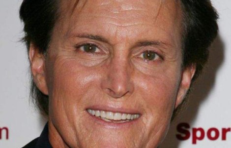 Tatal vitreg al lui Kim Kardashian, implicat intr-un accident rutier grav