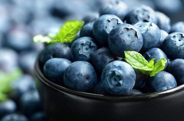 Coacazele ar putea ajuta la controlarea tensiunii arteriale