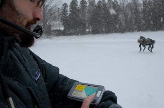 Faceti cunostinta cu Spot, cainele-robot creat de Google