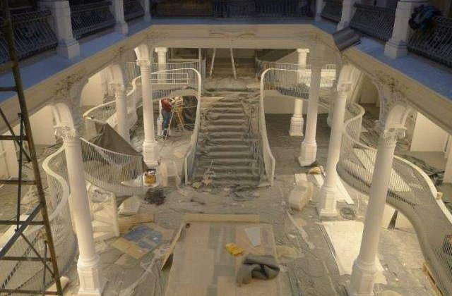 [Video] Libraria Carturesti Carusel, inaugurata intr-o cladire-monument