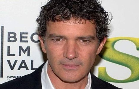 Antonio Banderas va lansa un serial TV in 2016
