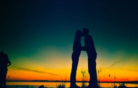  Top  Secretul sta in pasiune! Ce nu stiai ca ti se intampla cand SARUTI