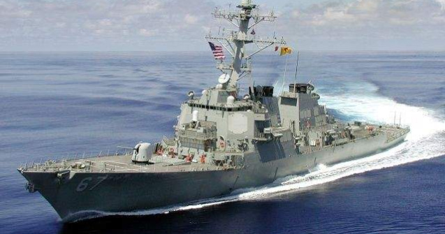 Distrugatorul USS Cole a efectuat un exercitiu cu o nava romaneasca