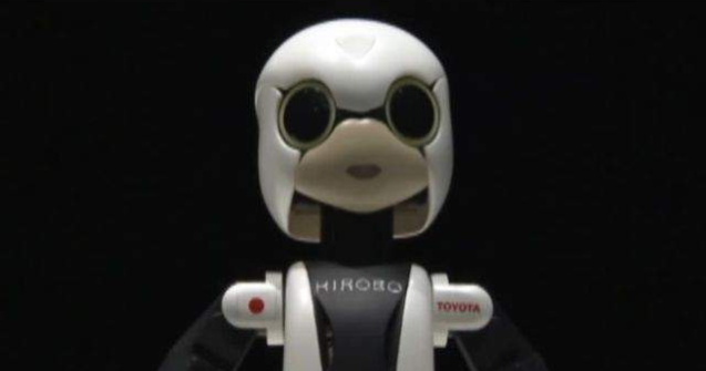  Video  Primul robot-astronaut japonez a revenit cu bine pe Terra